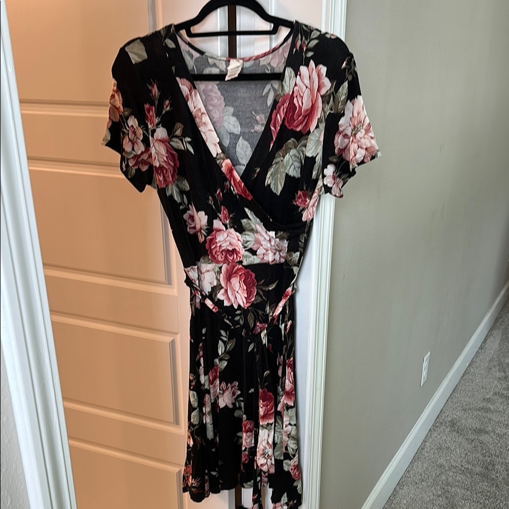 7th Ray Black and Pink Floral Midi Dress